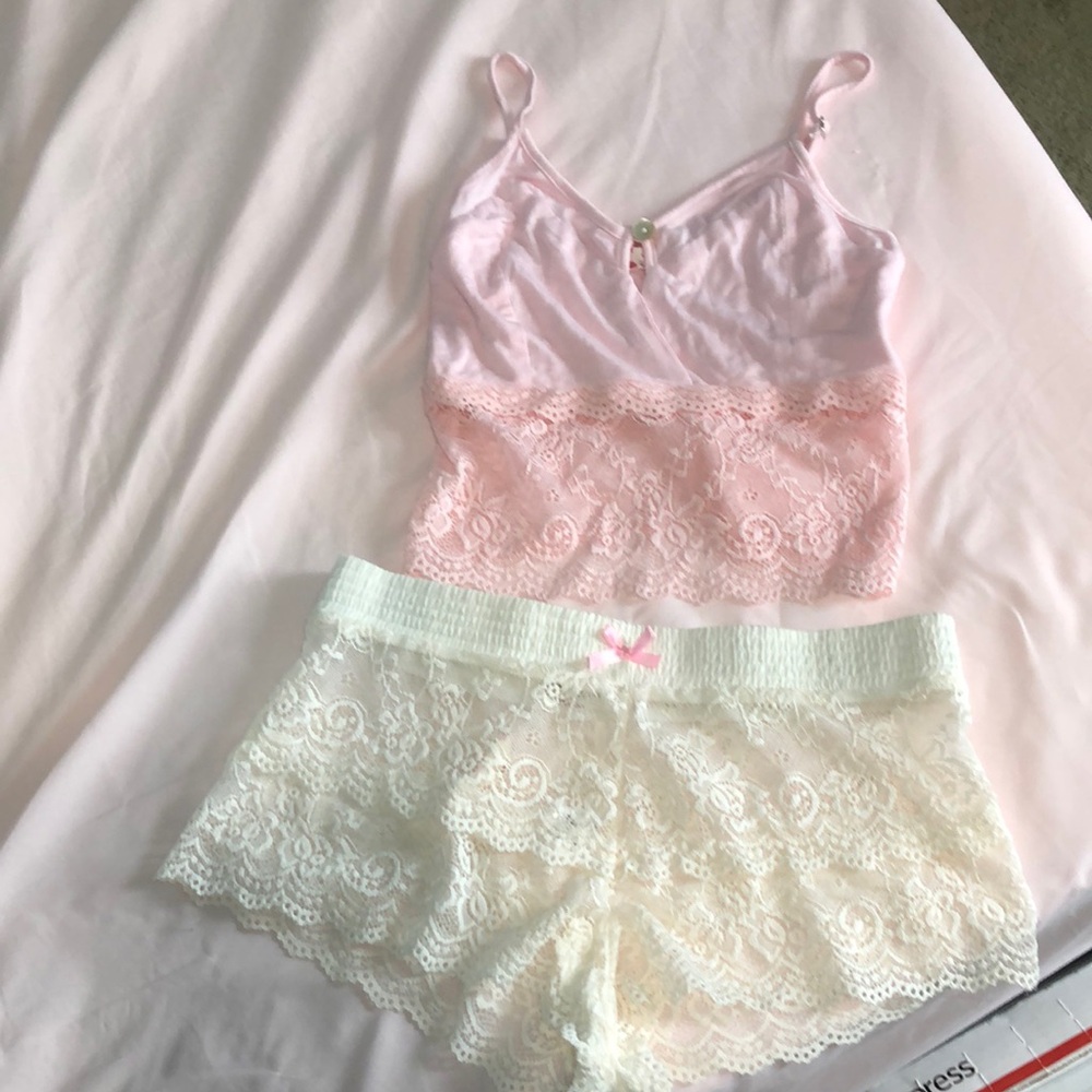 Altar’d State sleep set